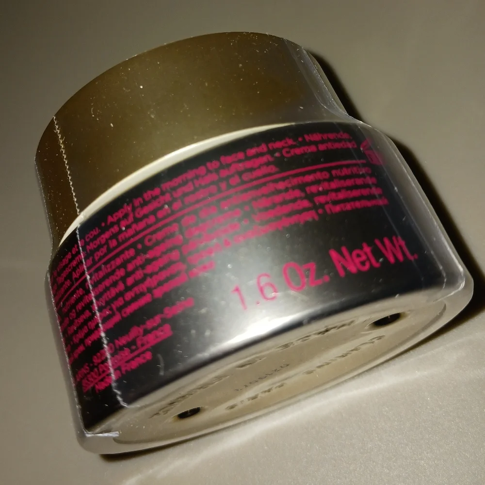 *SEALED* Clarins Nutri Lumiere Jour Day Cream Moisturizer - Picture 6 of 16